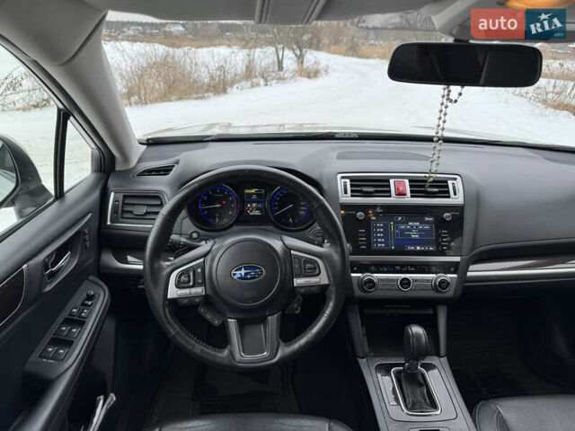 Белый Субару Аутбек, объемом двигателя 2.5 л и пробегом 126 тыс. км за 18700 $, фото 12 на Automoto.ua