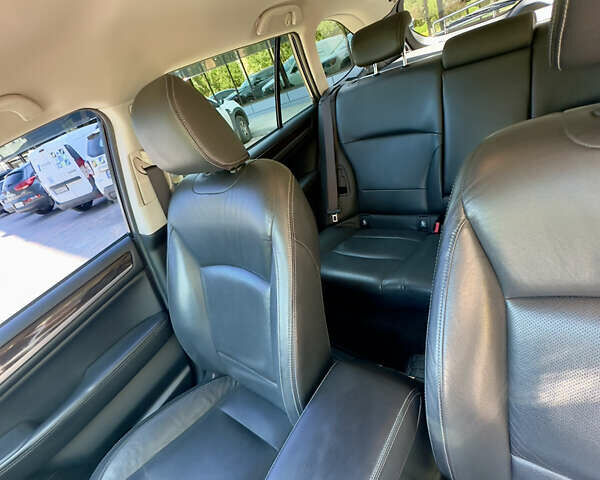 Білий Субару Аутбек, об'ємом двигуна 2.5 л та пробігом 105 тис. км за 20900 $, фото 12 на Automoto.ua