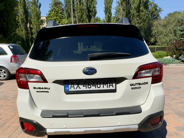 Білий Субару Аутбек, об'ємом двигуна 2.5 л та пробігом 105 тис. км за 20900 $, фото 11 на Automoto.ua