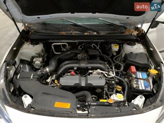 Білий Субару Аутбек, об'ємом двигуна 2.5 л та пробігом 128 тис. км за 2800 $, фото 11 на Automoto.ua