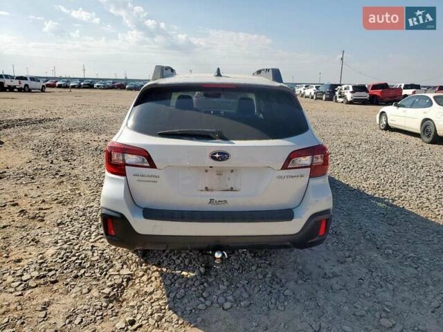 Субару Аутбек 2018 у Чернівцях на Automoto.ua Білий Субару Аутбек, об'ємом двигуна 2.5 л та пробігом 125 тис. км за 6100 $, фото 5 на Automoto.ua