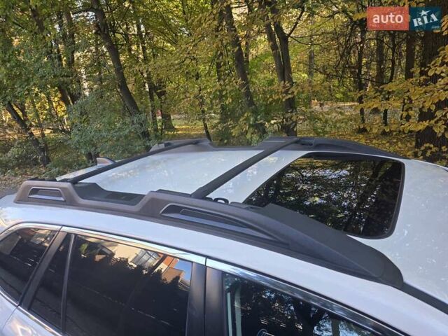 Белый Субару Аутбек, объемом двигателя 2.5 л и пробегом 116 тыс. км за 18900 $, фото 9 на Automoto.ua