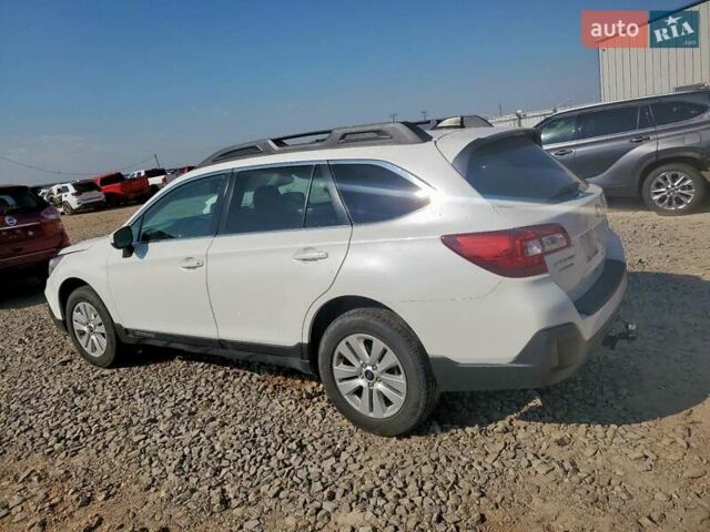 Субару Аутбек 2018 у Чернівцях на Automoto.ua Білий Субару Аутбек, об'ємом двигуна 2.5 л та пробігом 125 тис. км за 6100 $, фото 2 на Automoto.ua