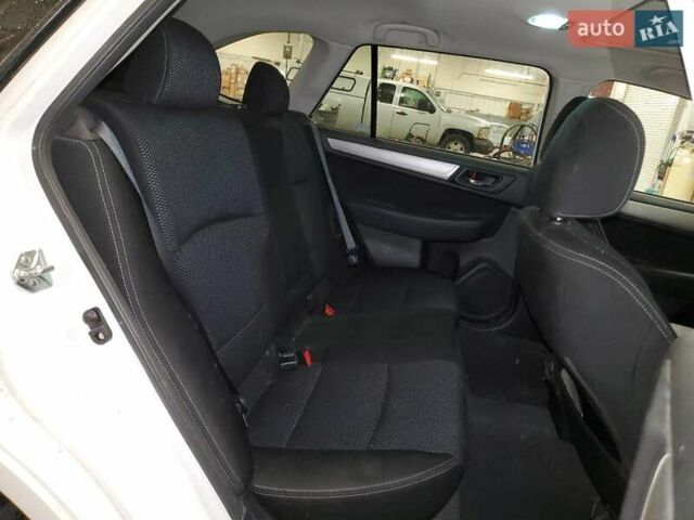 Білий Субару Аутбек, об'ємом двигуна 2.5 л та пробігом 128 тис. км за 2800 $, фото 10 на Automoto.ua