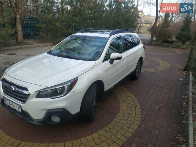 Белый Субару Аутбек, объемом двигателя 2.5 л и пробегом 130 тыс. км за 18950 $, фото 8 на Automoto.ua