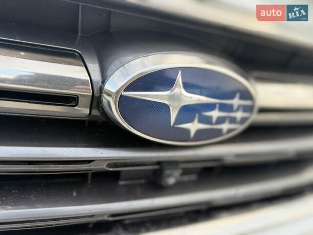 Білий Субару Аутбек, об'ємом двигуна 2.5 л та пробігом 92 тис. км за 22500 $, фото 7 на Automoto.ua