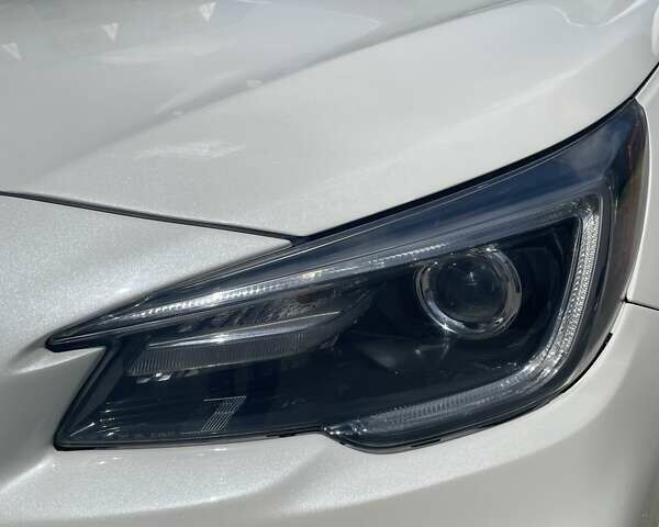 Білий Субару Аутбек, об'ємом двигуна 3.63 л та пробігом 69 тис. км за 26100 $, фото 8 на Automoto.ua