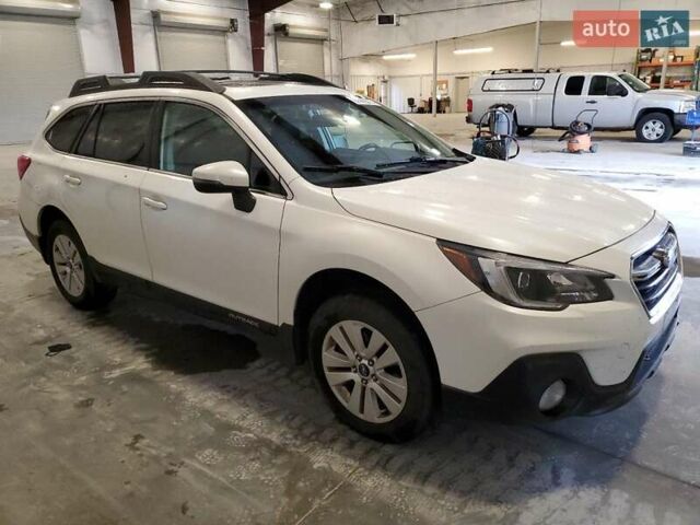 Білий Субару Аутбек, об'ємом двигуна 2.5 л та пробігом 128 тис. км за 2800 $, фото 3 на Automoto.ua