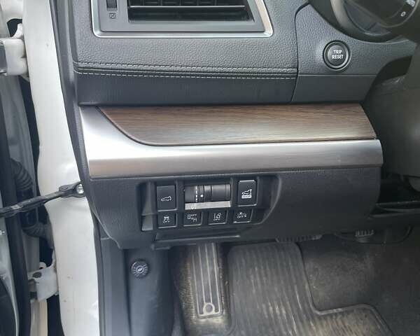 Білий Субару Аутбек, об'ємом двигуна 3.63 л та пробігом 69 тис. км за 26100 $, фото 37 на Automoto.ua