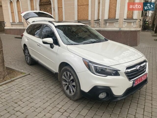 Білий Субару Аутбек, об'ємом двигуна 2.5 л та пробігом 166 тис. км за 19500 $, фото 4 на Automoto.ua
