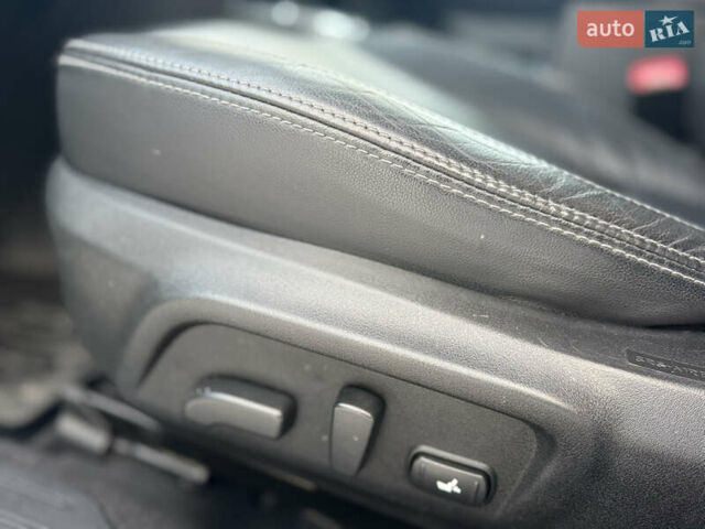 Білий Субару Аутбек, об'ємом двигуна 2.5 л та пробігом 92 тис. км за 22500 $, фото 15 на Automoto.ua