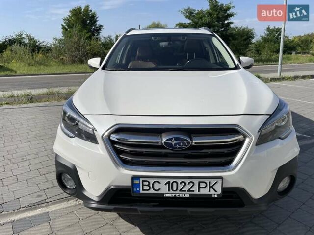 Білий Субару Аутбек, об'ємом двигуна 2.5 л та пробігом 128 тис. км за 21000 $, фото 4 на Automoto.ua