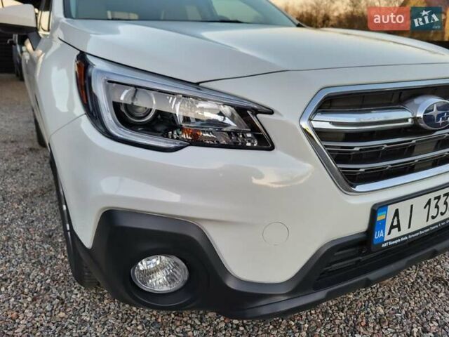 Белый Субару Аутбек, объемом двигателя 2.5 л и пробегом 105 тыс. км за 14999 $, фото 28 на Automoto.ua