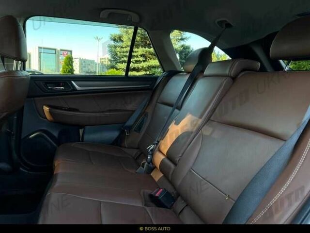 Білий Субару Аутбек, об'ємом двигуна 2.5 л та пробігом 134 тис. км за 19999 $, фото 15 на Automoto.ua