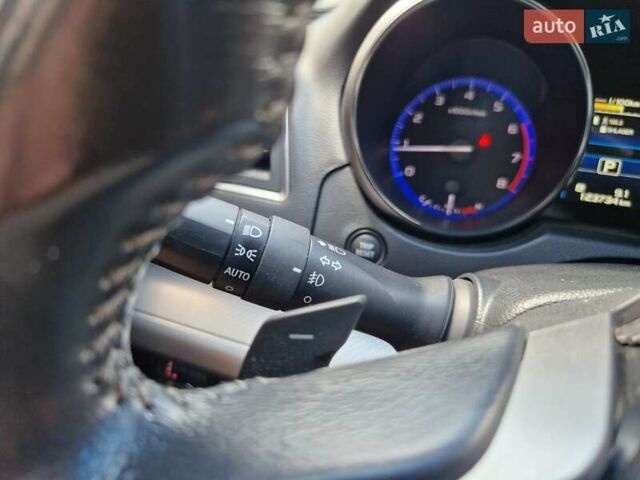 Белый Субару Аутбек, объемом двигателя 2.5 л и пробегом 123 тыс. км за 14800 $, фото 23 на Automoto.ua