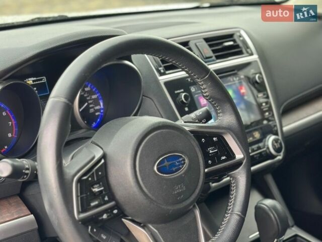 Белый Субару Аутбек, объемом двигателя 2.5 л и пробегом 79 тыс. км за 17600 $, фото 13 на Automoto.ua