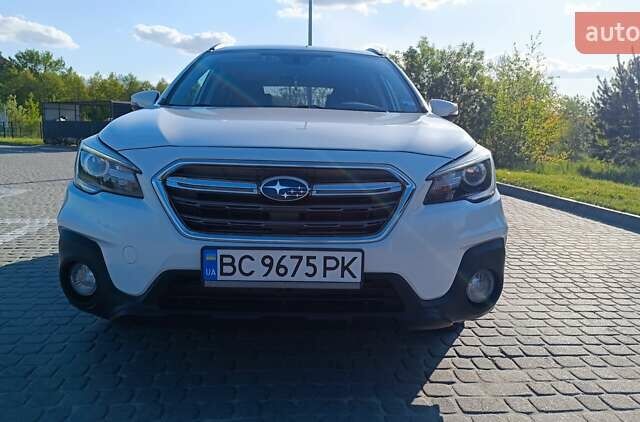 Белый Субару Аутбек, объемом двигателя 3.63 л и пробегом 116 тыс. км за 20950 $, фото 11 на Automoto.ua