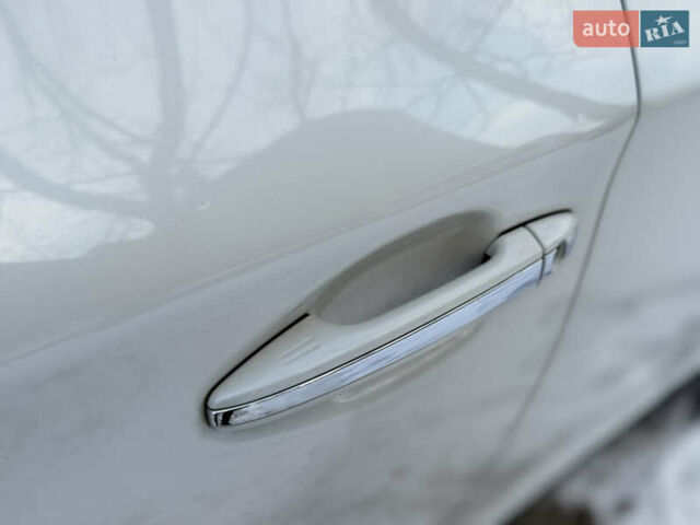 Білий Субару Аутбек, об'ємом двигуна 2.5 л та пробігом 92 тис. км за 22500 $, фото 21 на Automoto.ua
