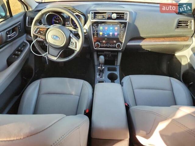 Белый Субару Аутбек, объемом двигателя 3.63 л и пробегом 59 тыс. км за 3000 $, фото 7 на Automoto.ua