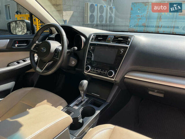 Белый Субару Аутбек, объемом двигателя 2.5 л и пробегом 102 тыс. км за 15990 $, фото 26 на Automoto.ua