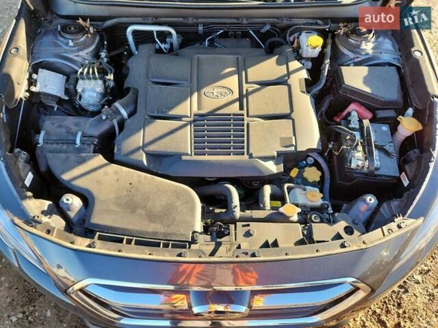 Белый Субару Аутбек, объемом двигателя 3.63 л и пробегом 59 тыс. км за 3000 $, фото 11 на Automoto.ua