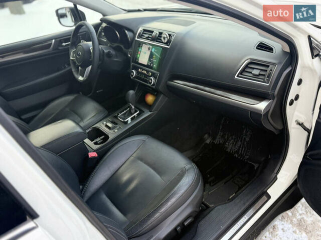 Білий Субару Аутбек, об'ємом двигуна 2.5 л та пробігом 92 тис. км за 22500 $, фото 8 на Automoto.ua