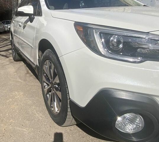 Білий Субару Аутбек, об'ємом двигуна 2.5 л та пробігом 166 тис. км за 19500 $, фото 32 на Automoto.ua