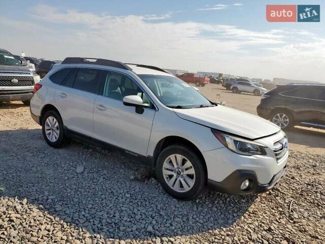 Субару Аутбек 2018 у Чернівцях на Automoto.ua Білий Субару Аутбек, об'ємом двигуна 2.5 л та пробігом 125 тис. км за 6100 $, фото 1 на Automoto.ua