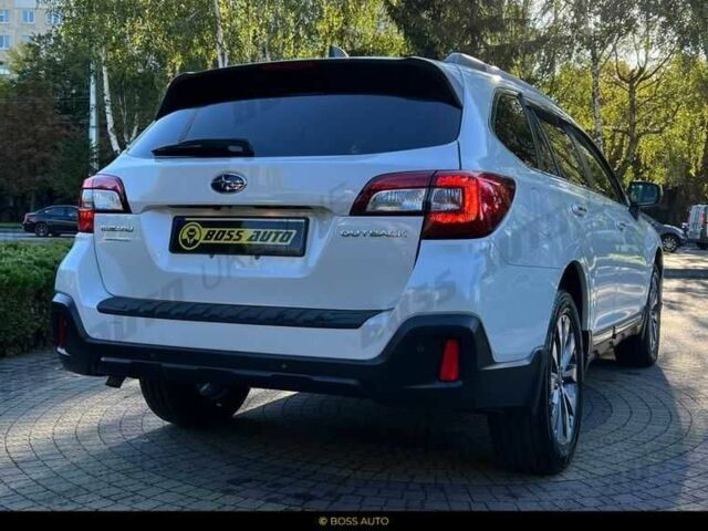 Білий Субару Аутбек, об'ємом двигуна 2.5 л та пробігом 134 тис. км за 19999 $, фото 17 на Automoto.ua