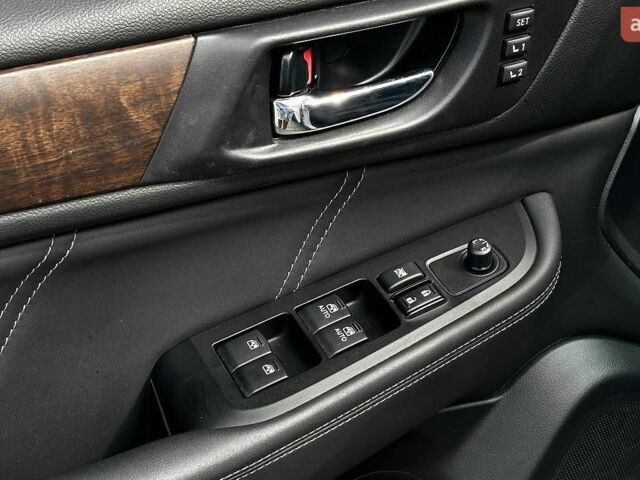 Белый Субару Аутбек, объемом двигателя 2.5 л и пробегом 69 тыс. км за 21000 $, фото 11 на Automoto.ua