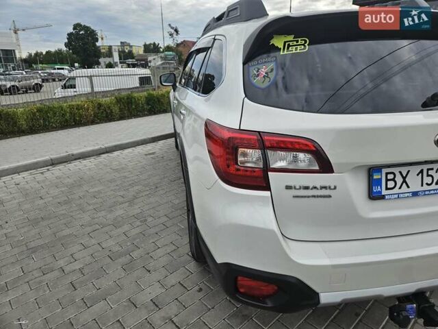 Белый Субару Аутбек, объемом двигателя 2.5 л и пробегом 92 тыс. км за 26000 $, фото 14 на Automoto.ua