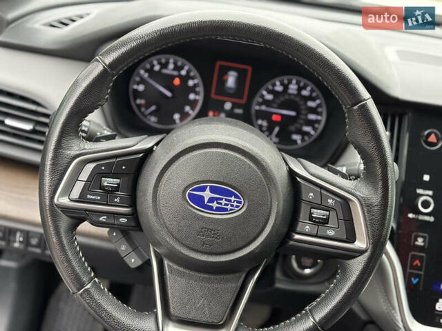 Белый Субару Аутбек, объемом двигателя 2.5 л и пробегом 95 тыс. км за 19850 $, фото 13 на Automoto.ua