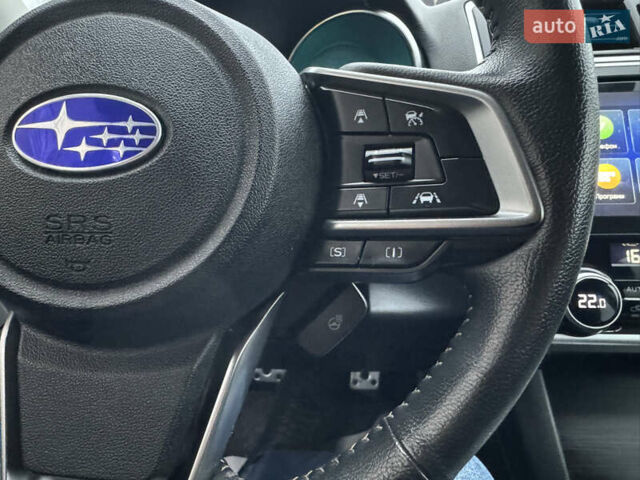 Белый Субару Аутбек, объемом двигателя 2.5 л и пробегом 60 тыс. км за 19800 $, фото 17 на Automoto.ua