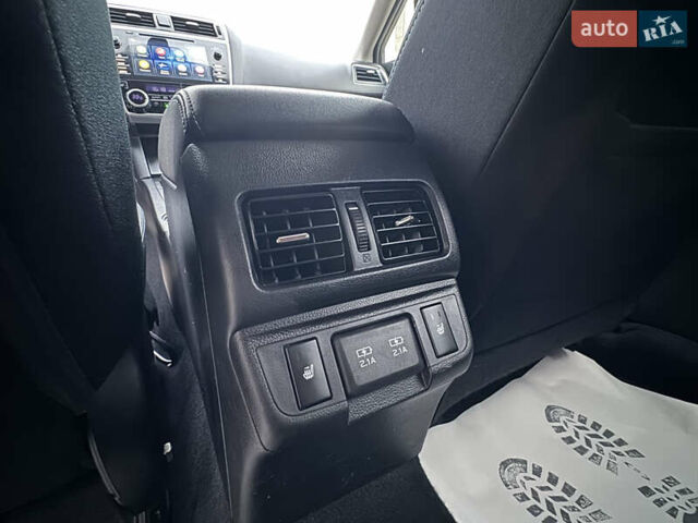 Белый Субару Аутбек, объемом двигателя 2.5 л и пробегом 60 тыс. км за 19800 $, фото 25 на Automoto.ua