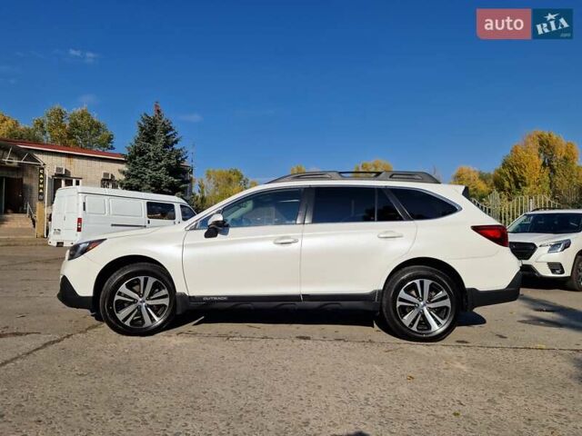 Субару Аутбек 2019 в Днепре (Днепропетровске) на Automoto.ua Белый Субару Аутбек, объемом двигателя 3.6 л и пробегом 62 тыс. км за 19000 $, фото 6 на Automoto.ua