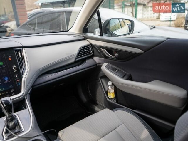 Білий Субару Аутбек, об'ємом двигуна 2.5 л та пробігом 91 тис. км за 19300 $, фото 20 на Automoto.ua