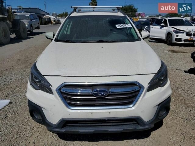 Белый Субару Аутбек, объемом двигателя 3.63 л и пробегом 88 тыс. км за 3400 $, фото 4 на Automoto.ua