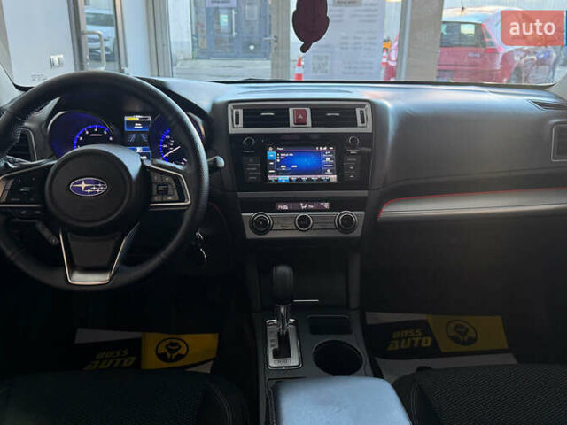 Білий Субару Аутбек, об'ємом двигуна 2.5 л та пробігом 76 тис. км за 18200 $, фото 9 на Automoto.ua