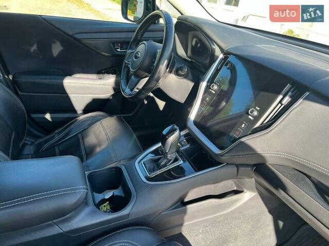 Субару Аутбек 2020 у Одесі на Automoto.ua Білий Субару Аутбек, об'ємом двигуна 2.5 л та пробігом 119 тис. км за 28300 $, фото 14 на Automoto.ua