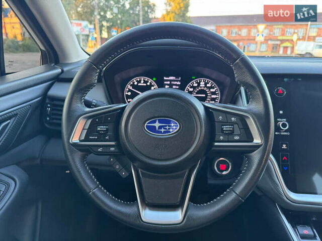 Білий Субару Аутбек, об'ємом двигуна 2.5 л та пробігом 40 тис. км за 21000 $, фото 18 на Automoto.ua