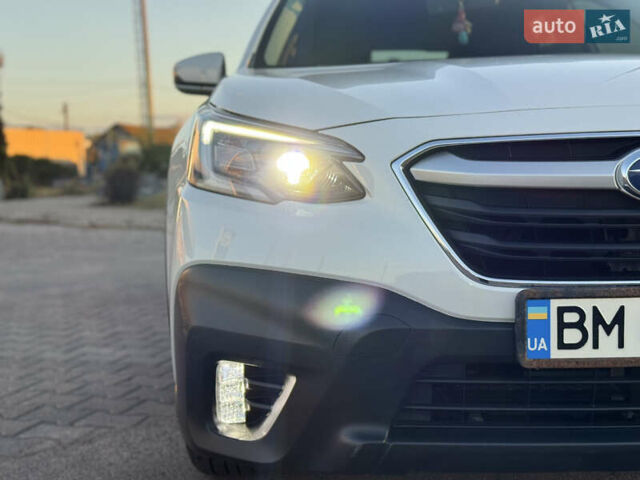 Білий Субару Аутбек, об'ємом двигуна 2.5 л та пробігом 40 тис. км за 19900 $, фото 9 на Automoto.ua