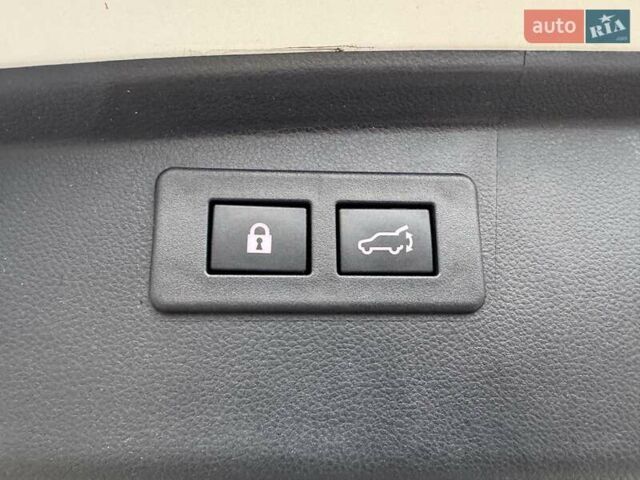 Білий Субару Аутбек, об'ємом двигуна 2.39 л та пробігом 70 тис. км за 26500 $, фото 20 на Automoto.ua