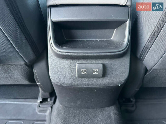 Білий Субару Аутбек, об'ємом двигуна 2.5 л та пробігом 40 тис. км за 21000 $, фото 12 на Automoto.ua