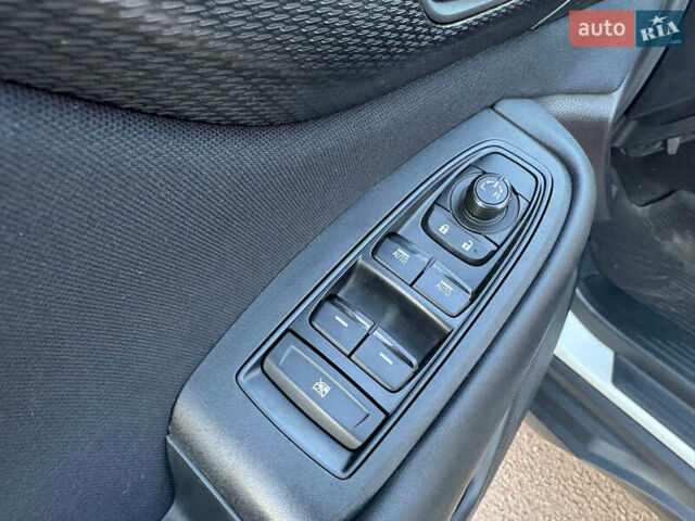 Білий Субару Аутбек, об'ємом двигуна 2.5 л та пробігом 40 тис. км за 21000 $, фото 25 на Automoto.ua