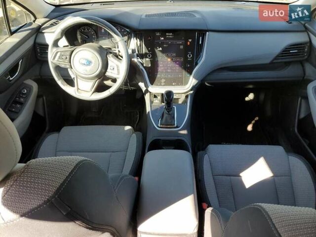 Белый Субару Аутбек, объемом двигателя 2.5 л и пробегом 24 тыс. км за 5400 $, фото 7 на Automoto.ua