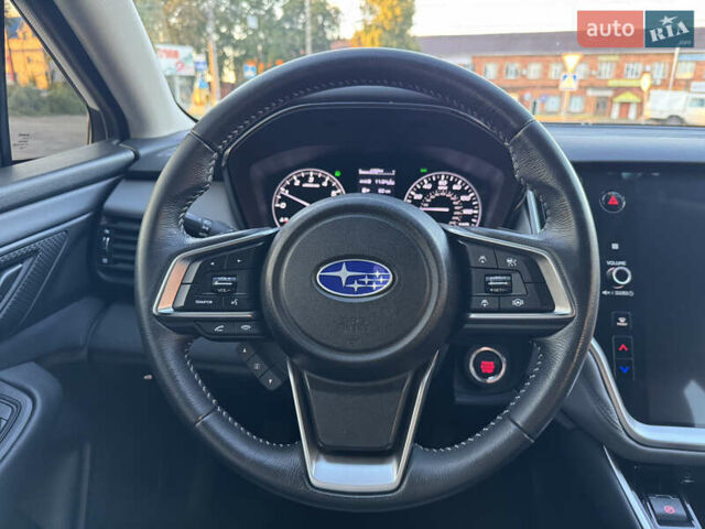 Білий Субару Аутбек, об'ємом двигуна 2.5 л та пробігом 40 тис. км за 19900 $, фото 17 на Automoto.ua