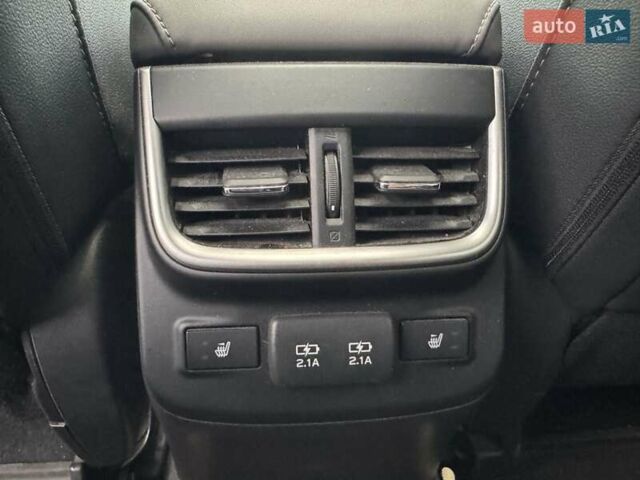 Білий Субару Аутбек, об'ємом двигуна 2.39 л та пробігом 70 тис. км за 26500 $, фото 17 на Automoto.ua