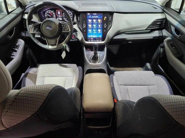 Белый Субару Аутбек, объемом двигателя 2.5 л и пробегом 46 тыс. км за 4500 $, фото 7 на Automoto.ua