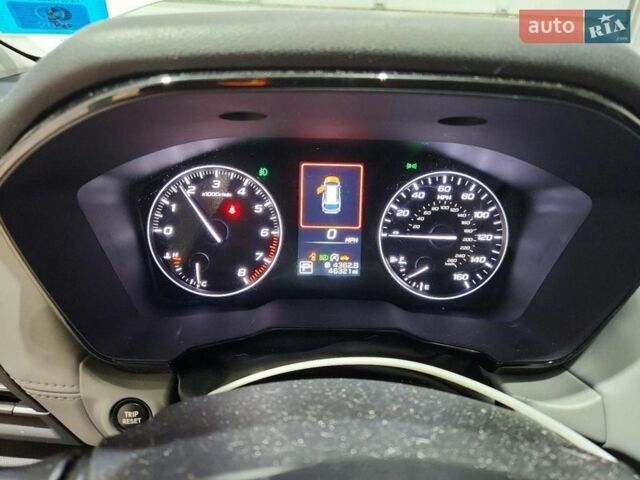 Белый Субару Аутбек, объемом двигателя 2.5 л и пробегом 46 тыс. км за 4500 $, фото 8 на Automoto.ua