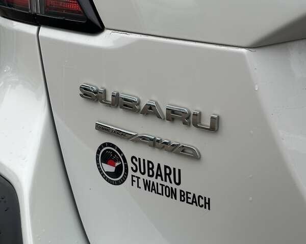Білий Субару Аутбек, об'ємом двигуна 2.5 л та пробігом 40 тис. км за 21900 $, фото 10 на Automoto.ua